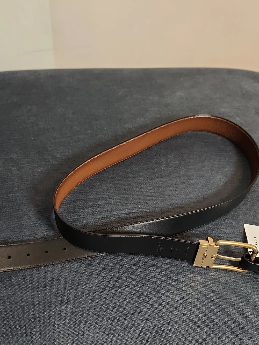 Coach Reversible Cut-to-Size Dark Saddle/Black Leather  Belt with Gold Buckle